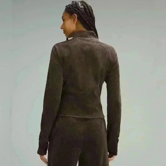 NWT Lululemon Woman’s Scuba Track Jacket Velvet Cord. - Picture 8 of 12